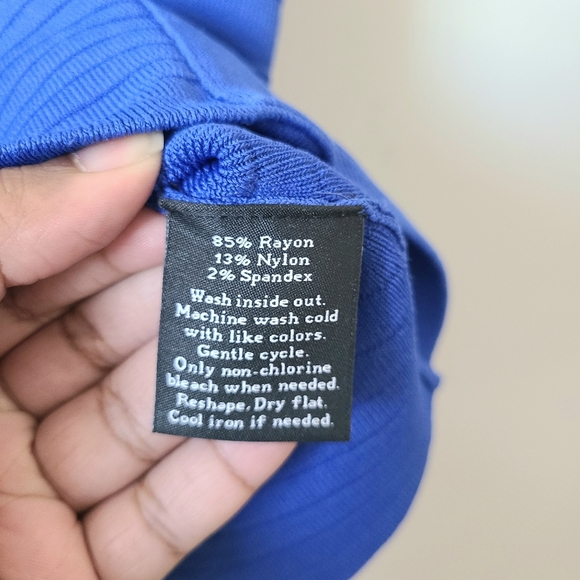 Rock & Republic Blue Bodycon Mini Skirt Size Small - Picture 8 of 8